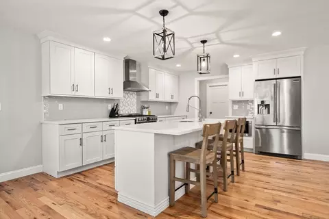 Kitchen - 19 Warren St, Georgetown, MA 01833 photo 5 of 7