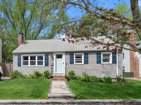 129 Salman St, Boston, MA 02132