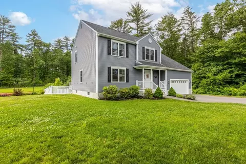 38 Dodge Rd, Rowley, MA 01969 photo 2