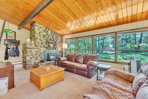 66 High St, Upton, MA 01568 photo 15