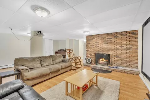 66 High St, Upton, MA 01568 photo 39