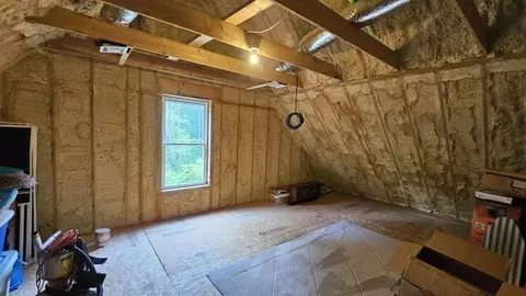17 Pearl St, Upton, MA 01568 photo 24