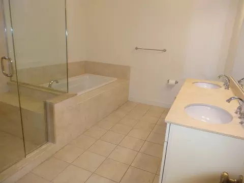 39 Taylor Dr #2007, Reading, MA 01867 photo 10