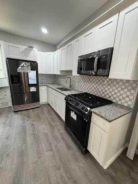 Kitchen - 15-17 Wellesley St, Springfield, MA 01109 photo 1 of 4