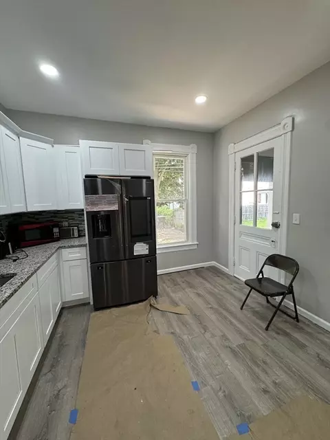 Kitchen - 15-17 Wellesley St, Springfield, MA 01109 photo 4 of 4