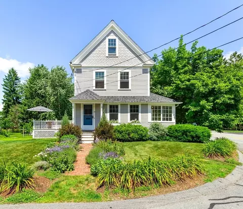 45 Reed St, Lexington, MA 02421