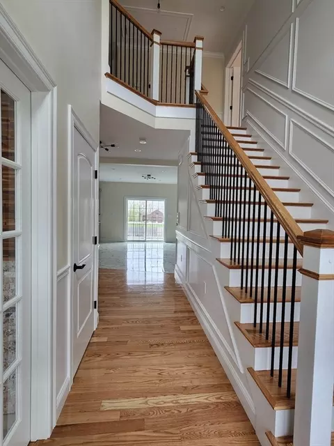 465 Massasoit Rd, Worcester, MA 01604 photo 16