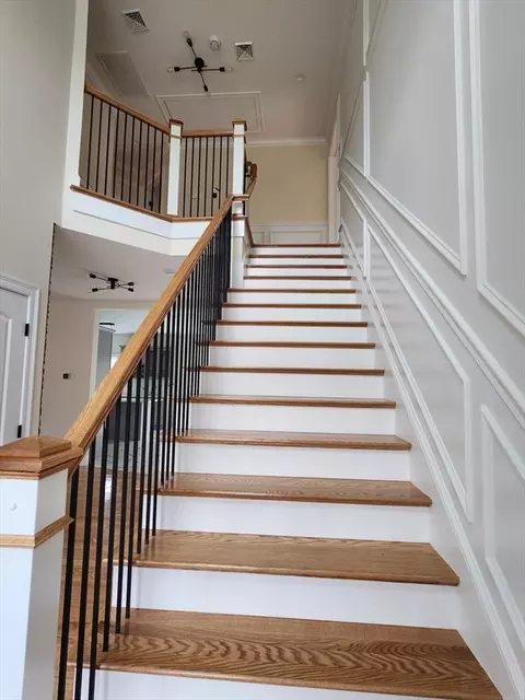 465 Massasoit Rd, Worcester, MA 01604 photo 17