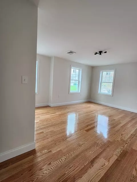465 Massasoit Rd, Worcester, MA 01604 photo 24