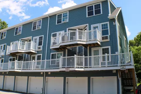312 Water St #32, Lawrence, MA 01841