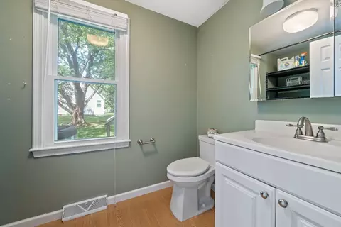 Bath - 5 Pear Tree Dr, Canton, MA 02021 photo 1 of 4