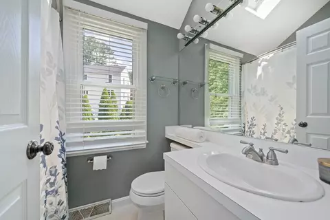 Bath - 5 Pear Tree Dr, Canton, MA 02021 photo 2 of 4