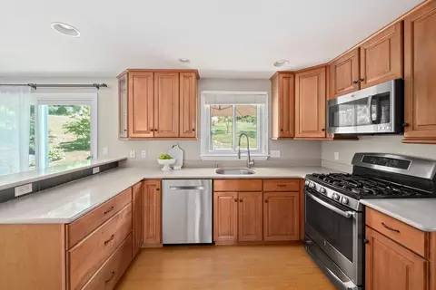Kitchen - 5 Pear Tree Dr, Canton, MA 02021 photo 2 of 3