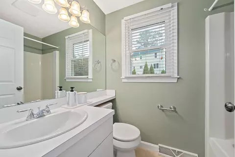 Bath - 5 Pear Tree Dr, Canton, MA 02021 photo 4 of 4