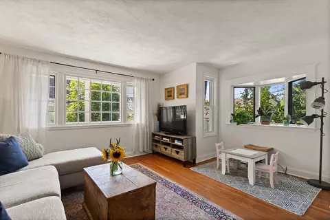 4 Bisson St, Beverly, MA 01915 photo 10