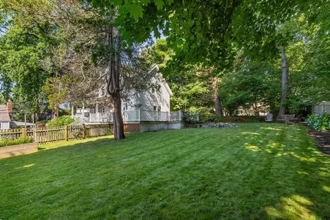 4 Bisson St, Beverly, MA 01915 photo 33