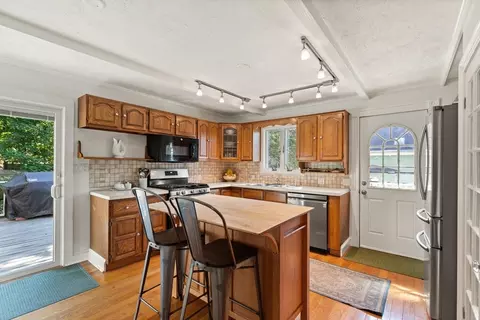 4 Bisson St, Beverly, MA 01915 photo 16