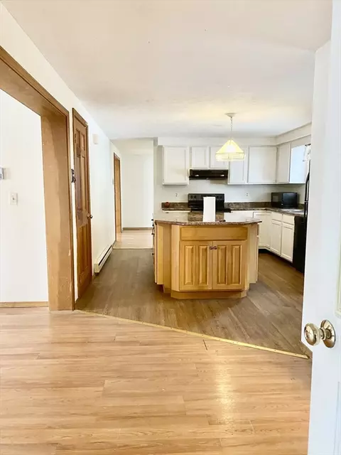 Kitchen - 21 Brattle St, Worcester, MA 01606 photo 2 of 3