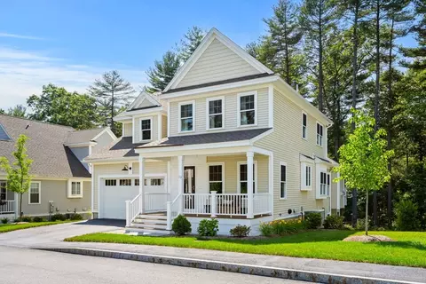 13 Balsam Cir #13, Westford, MA 01886