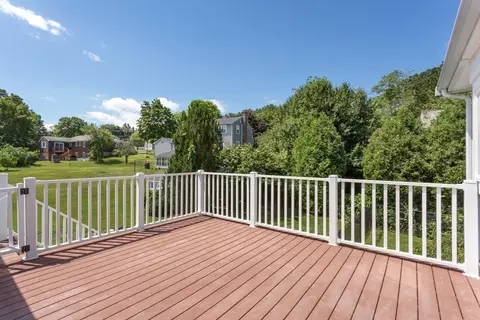 4 Chilmark Rd, Franklin, MA 02038 photo 41