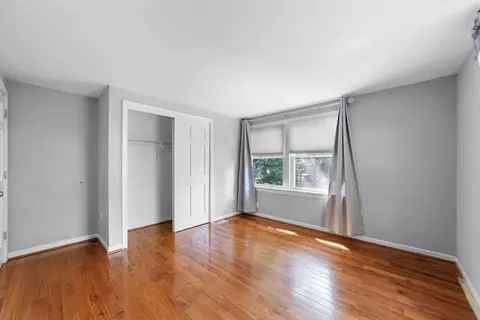 Bedroom - 4 Nancy Rd, Natick, MA 01760 photo 1 of 10