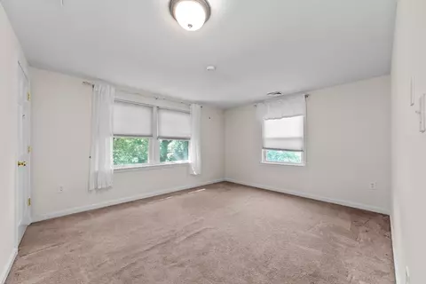 Bedroom - 4 Nancy Rd, Natick, MA 01760 photo 6 of 10