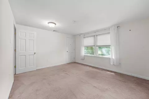 Bedroom - 4 Nancy Rd, Natick, MA 01760 photo 5 of 10
