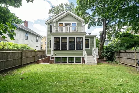 2 Percy Pl, Cambridge, MA 02139
