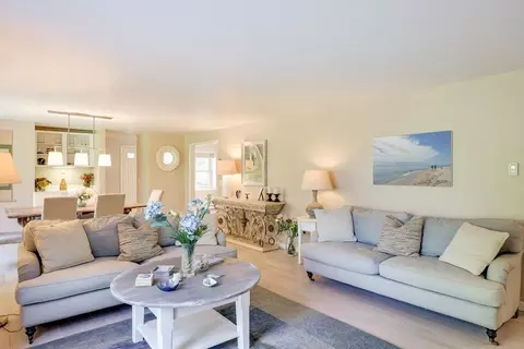 108 Misty Meadow Ln #B, Chatham, MA 02650