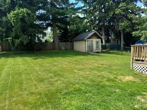 Exterior - 40 Whitmarsh Ave, Worcester, MA 01606 photo 6 of 7