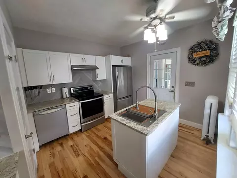Kitchen - 40 Whitmarsh Ave, Worcester, MA 01606 photo 3 of 3