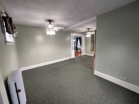 Living - 40 Whitmarsh Ave, Worcester, MA 01606 photo 1 of 2
