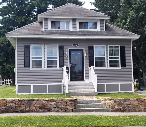 Exterior - 40 Whitmarsh Ave, Worcester, MA 01606 photo 2 of 7