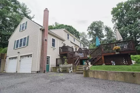 146 Forest St, Middleton, MA 01949 photo 4