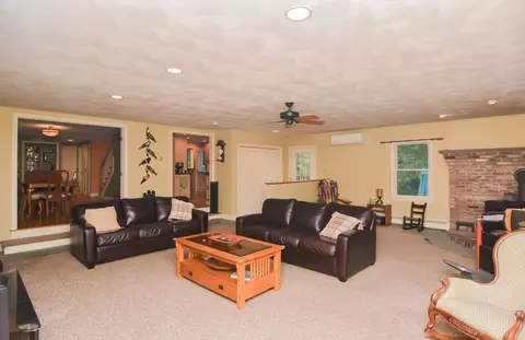 146 Forest St, Middleton, MA 01949 photo 16