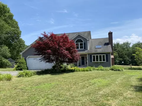 50 Harper Ln, Middleboro, MA 02346