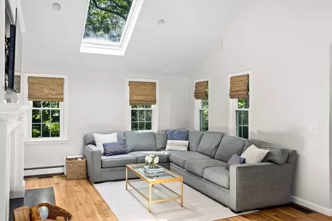 Living - 104 Manatee Rd, Hingham, MA 02043 photo 1 of 1