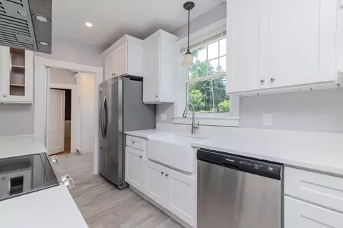 669 Main St, Wareham, MA 02571 photo 3