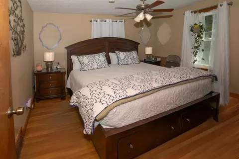 239 El Paso St, Springfield, MA 01104 photo 10