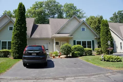 135 Beach Rd #D4, Salisbury, MA 01952