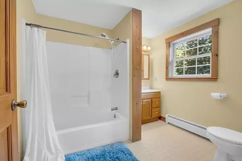 Bath - 371 Walnut Hill Rd, Orange, MA 01364 photo 4 of 5