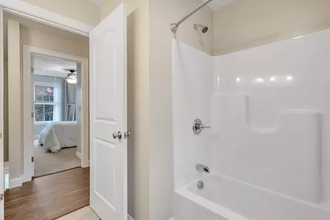 Entry Way - 24 Old County Rd, Ashburnham, MA 01430 photo 1 of 2