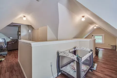 92 Mill St, Springfield, MA 01108 photo 24