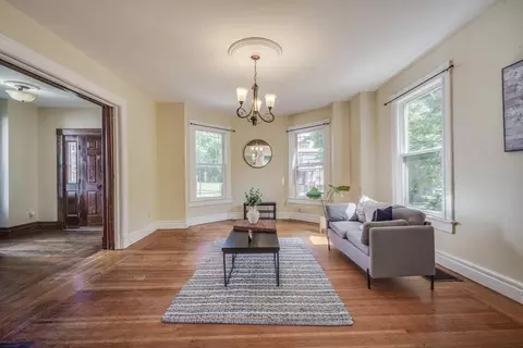 92 Mill St, Springfield, MA 01108 photo 8
