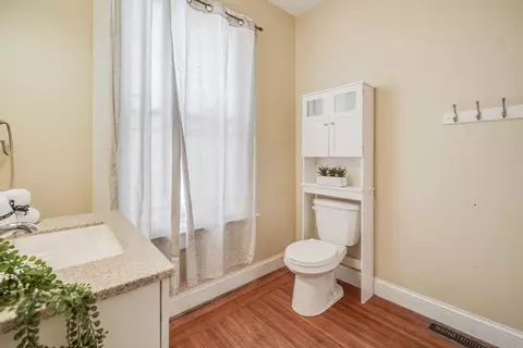 92 Mill St, Springfield, MA 01108 photo 19