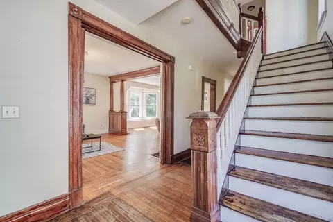 92 Mill St, Springfield, MA 01108 photo 4