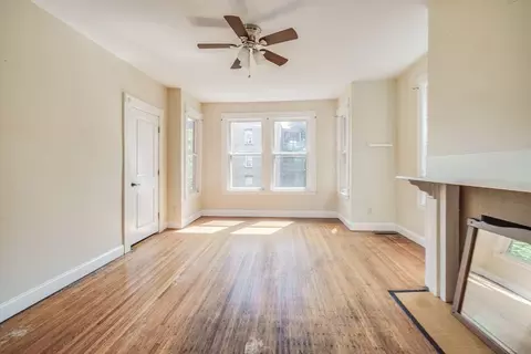 92 Mill St, Springfield, MA 01108 photo 18