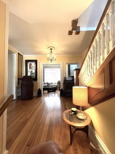Entry Way - 109 Pineywoods, Springfield, MA 01108 photo 3 of 5