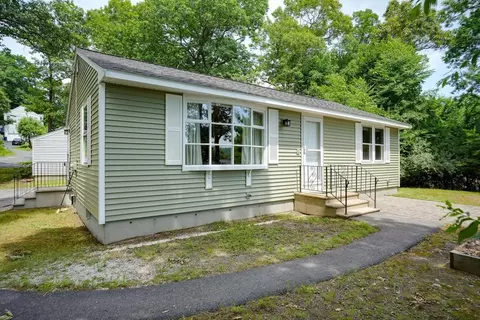 25 Hill Rd, Marlborough, MA 01752