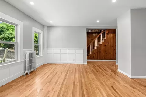 13 Crosby St, Webster, MA 01570 photo 17